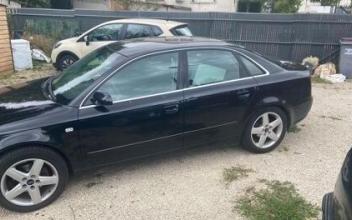 Audi a4 Laroche-Saint-Cydroine