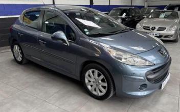 Peugeot 207 La-Courneuve