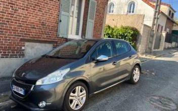 Peugeot 208 Méru