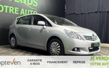 Toyota verso Rozay-en-Brie