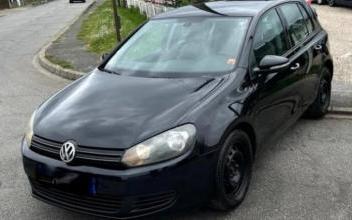 Volkswagen Golf Coignières