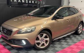 Volvo v40 Estrablin