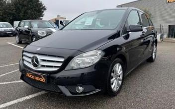 Mercedes classe b Sainte-Cécile-les-Vignes