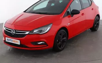 Opel Astra Issy-les-Moulineaux