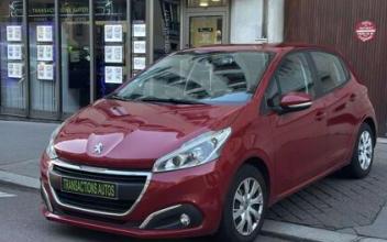 Peugeot 208 Versailles