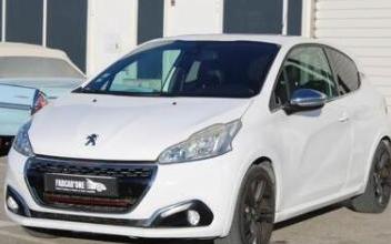 Peugeot 208 Peyrolles-en-Provence
