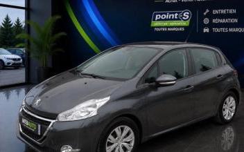 Peugeot 208 Saint-Martin-d'Abbat