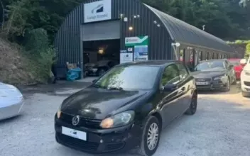 Volkswagen Golf Sathonay-Camp
