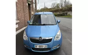Opel Agila Hem