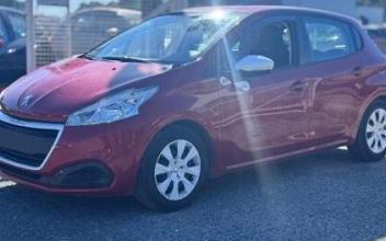 Peugeot 208 Marguerittes