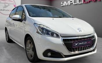 Peugeot 208 Paris