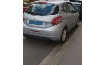 Peugeot 208 Villeurbanne