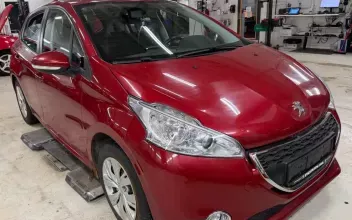 Peugeot 208 Bordeaux