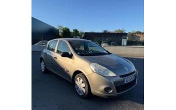 Renault clio Sartrouville