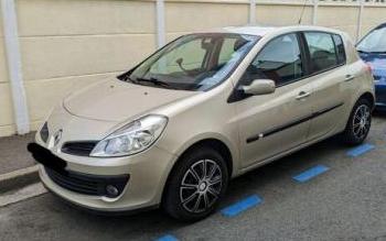 Renault clio iii Bois-Colombes