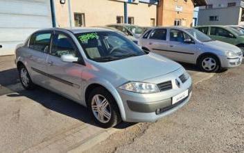 Renault megane ii Saint-Genis-Pouilly