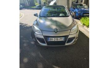 Renault megane iii coupe Orange
