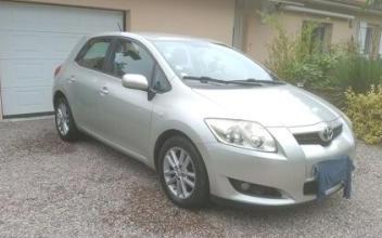Toyota auris Compreignac