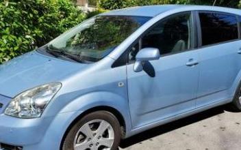 Toyota corolla verso Cannes