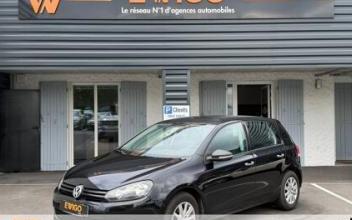 Volkswagen golf Saintes