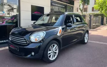 Mini Cooper Countryman Les-Clayes-sous-Bois