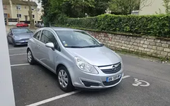 Opel Corsa Pierrefitte-sur-Seine