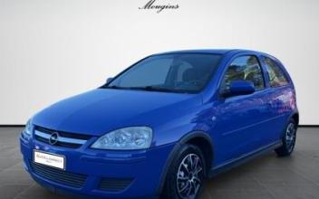 Opel corsa Mougins