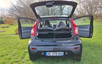 Peugeot 107 Saint-Vincent-Bragny