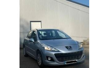 Peugeot 207 Saint-Thégonnec
