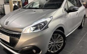 Peugeot 208 Saint-Martin-d'Hères