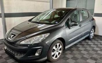 Peugeot 308 Domont