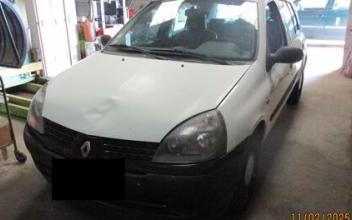 Renault clio ii Villefloure