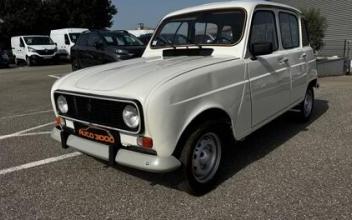 Renault r4 Sainte-Cécile-les-Vignes