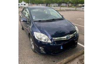 Toyota auris Montbrison