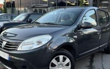 Dacia sandero Taverny