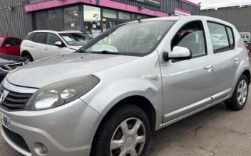 Dacia sandero Coignières