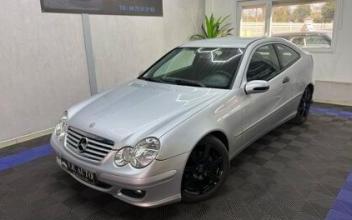 Mercedes classe c Vaulx-en-Velin