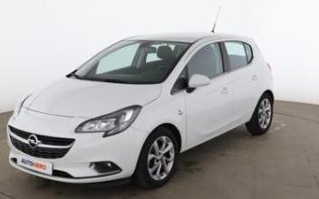 Opel corsa Issy-les-Moulineaux