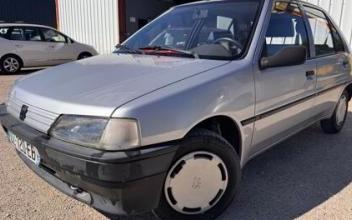 Peugeot 106 Saint-Denis-en-Val