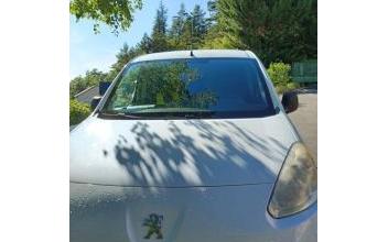 Peugeot partner Montrodat