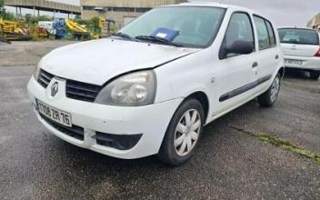 Renault clio Montreuil