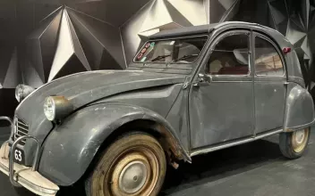 Citroen 2CV Clermont-Ferrand