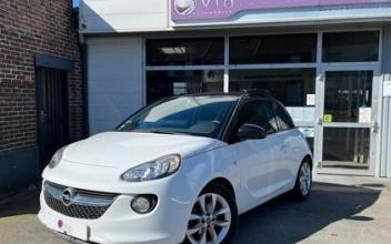 Opel adam Steenvoorde