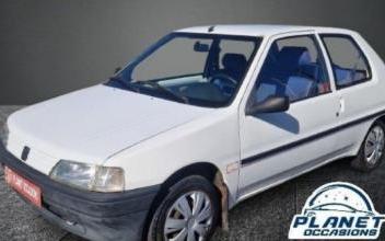 Peugeot 106 Montceau-les-Mines