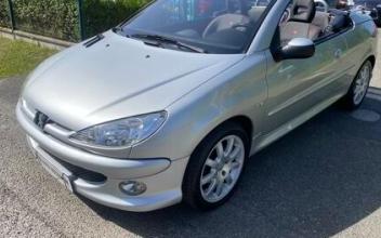 Peugeot 206 cc Les-Essarts-le-Roi