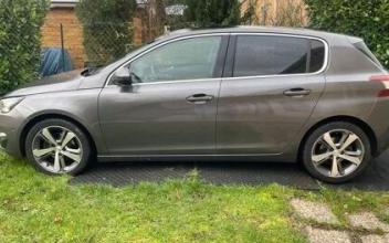 Peugeot 308 Villeneuve-la-Guyard