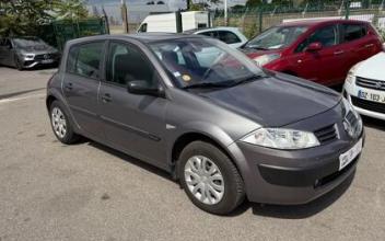 Renault megane ii La-Courneuve