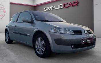 Renault megane ii coupe Puget-sur-Argens