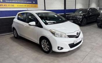 Toyota yaris La-Courneuve