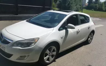 Opel Astra Ostricourt